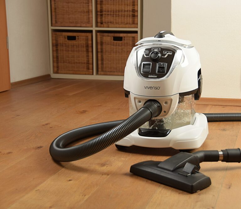 Cansado do barulho? O mito de que aspirador potente precisa ser barulhento